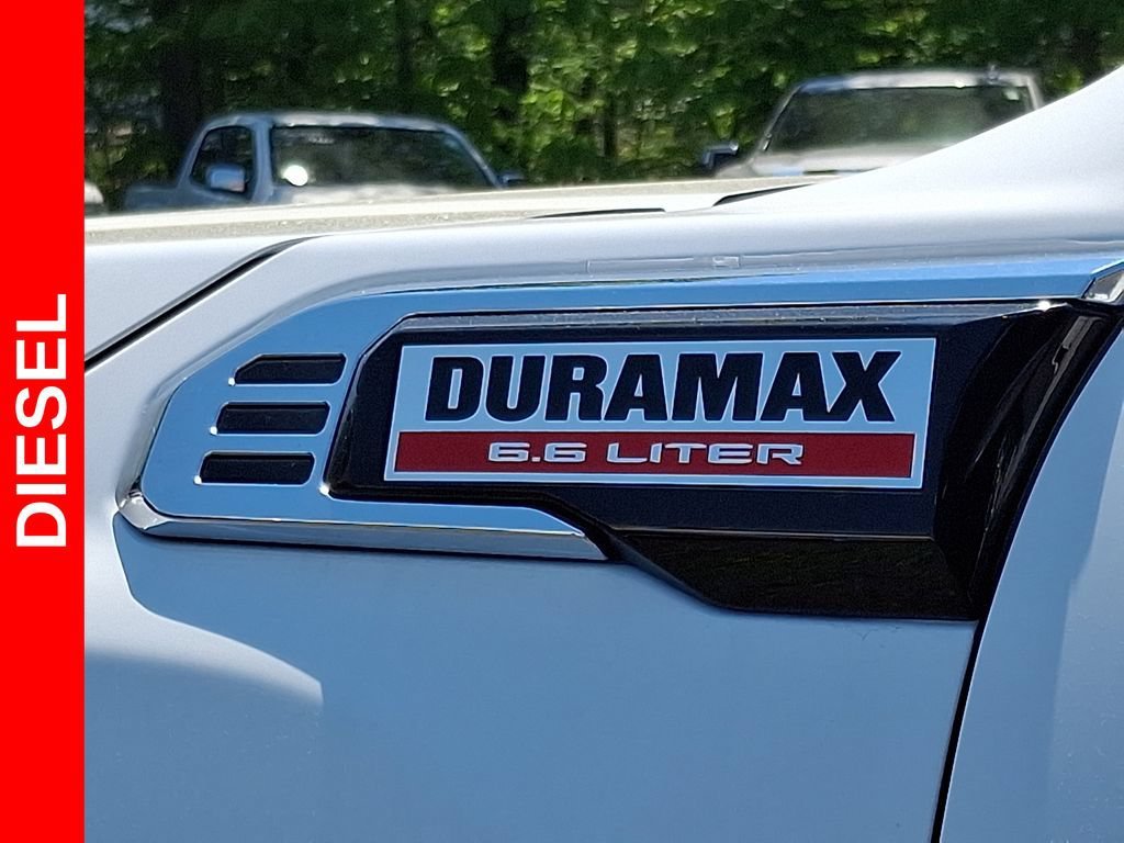 New 2026 Summit White GMC SLE DRW image 12