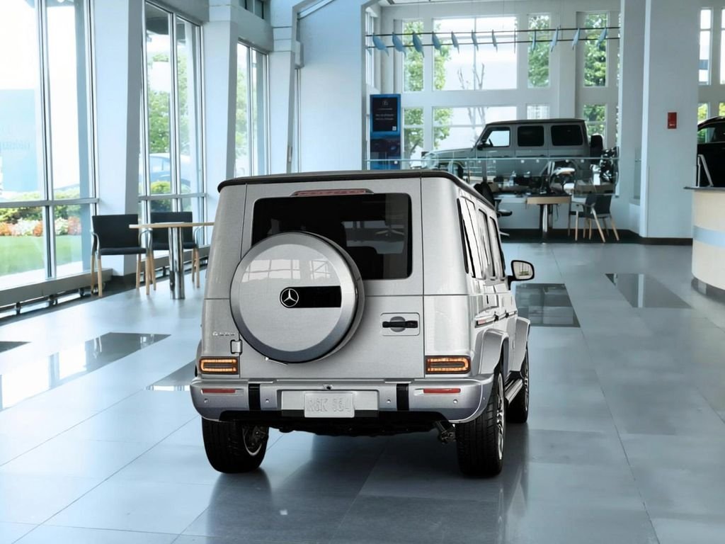 New 2027 Iridium Silver Mercedes-Benz G 580 image 23