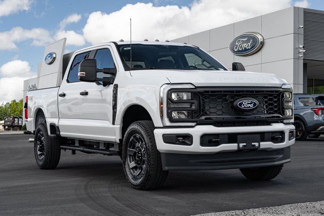 2027 Ford F-Series Sd F350 4X4CREW/CS