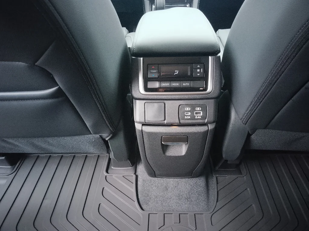 New 2026 MAGNETITE GRAY METALLIC Subaru Premium 7-Passenger image 11