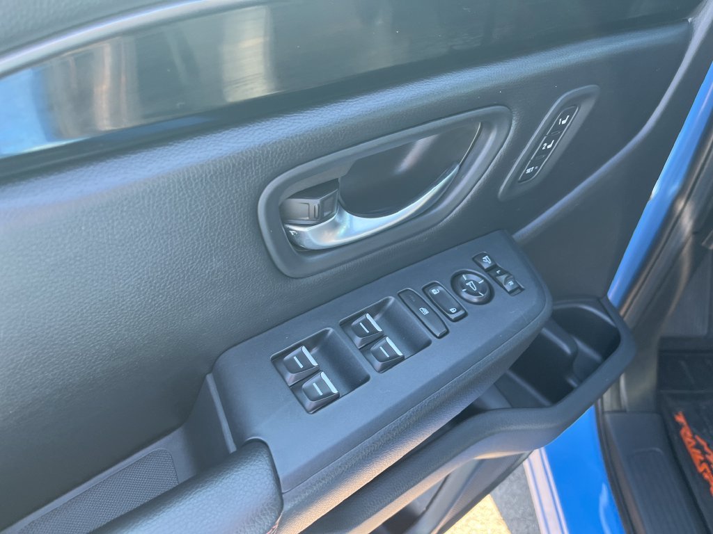 Used 2024 Blue Honda TrailSport image 10