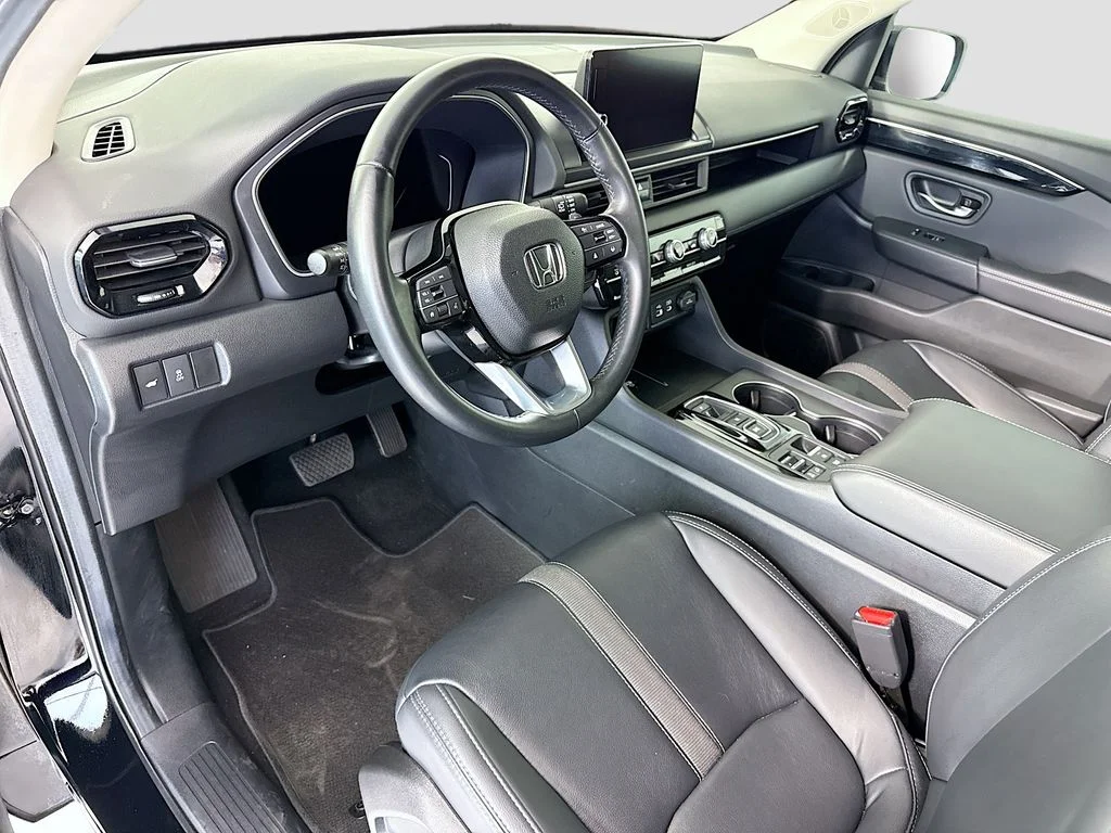 2025 Honda Pilot EX-L - Photo 9