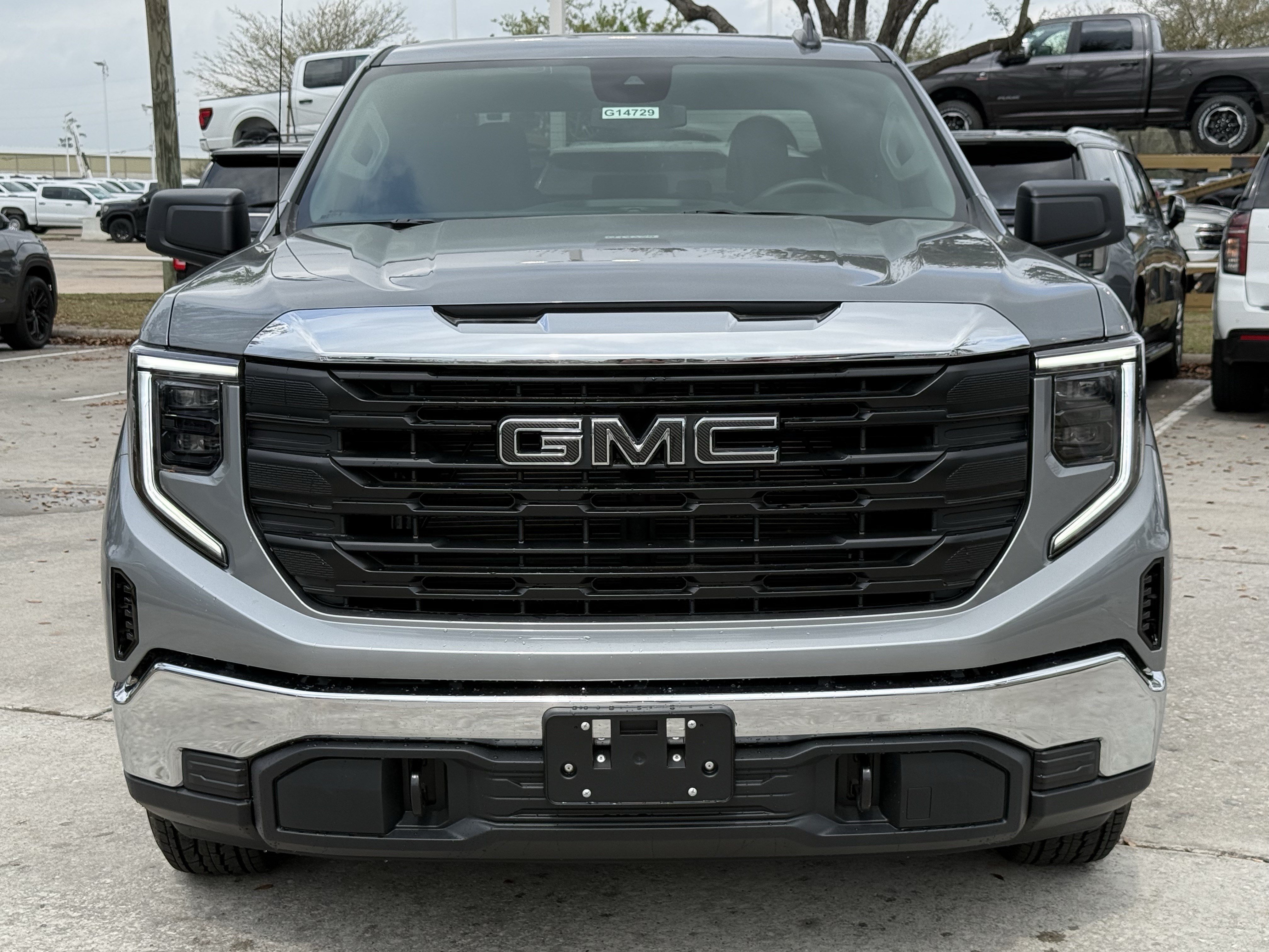 2026 GMC Sierra 1500 Pro - Photo 6