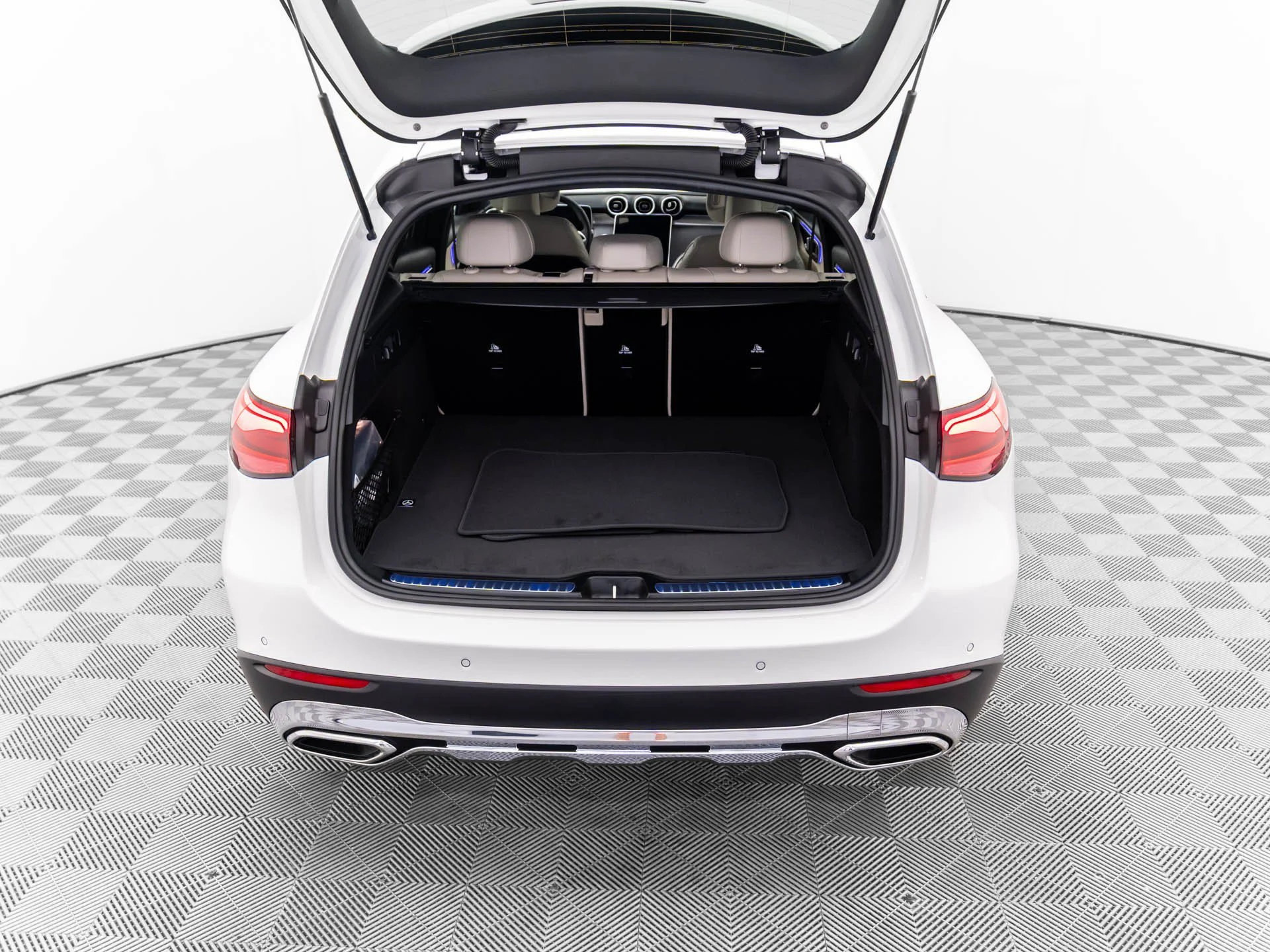 2026 Mercedes-Benz GLC Base - Photo 28