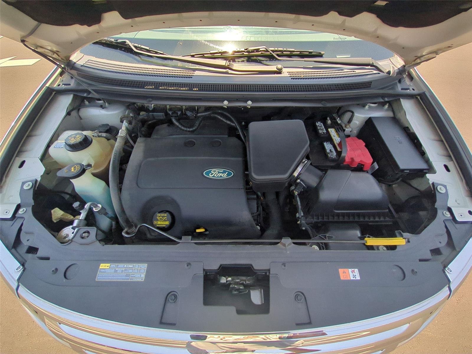 Used 2013 Ingot Silver Metallic Ford SE image 49