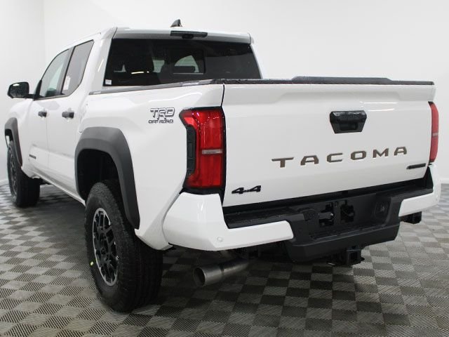 2026 Toyota Tacoma TRD Off Road - Photo 9