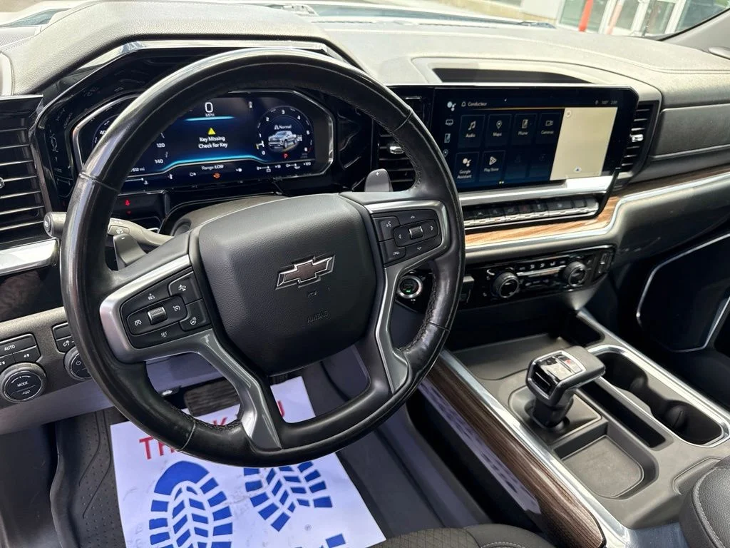 Used 2024 White Chevrolet RST image 22