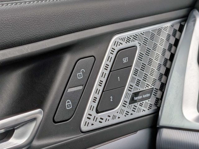 Used 2023 Blue BMW xDrive28i image 26