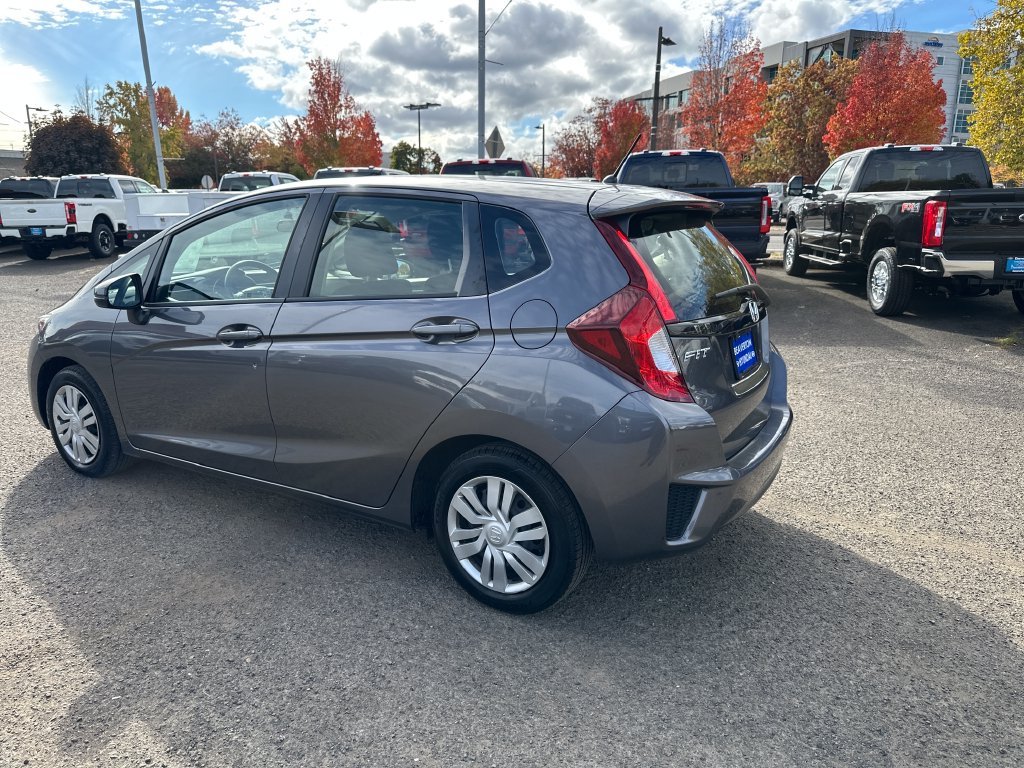 Used 2017  Honda LX image 4
