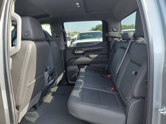 2026 GMC Sierra 1500 SLT - Photo 17