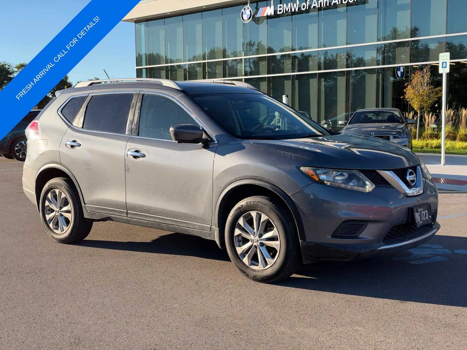 2016 Nissan Rogue SV