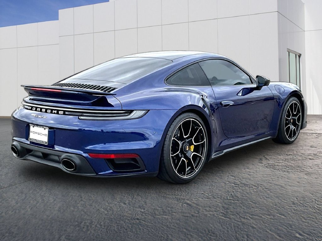Used 2022  Porsche Turbo image 7