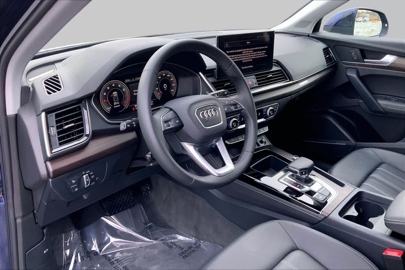 Used 2023 Navarra Blue Metallic Audi S line Premium Plus image 18