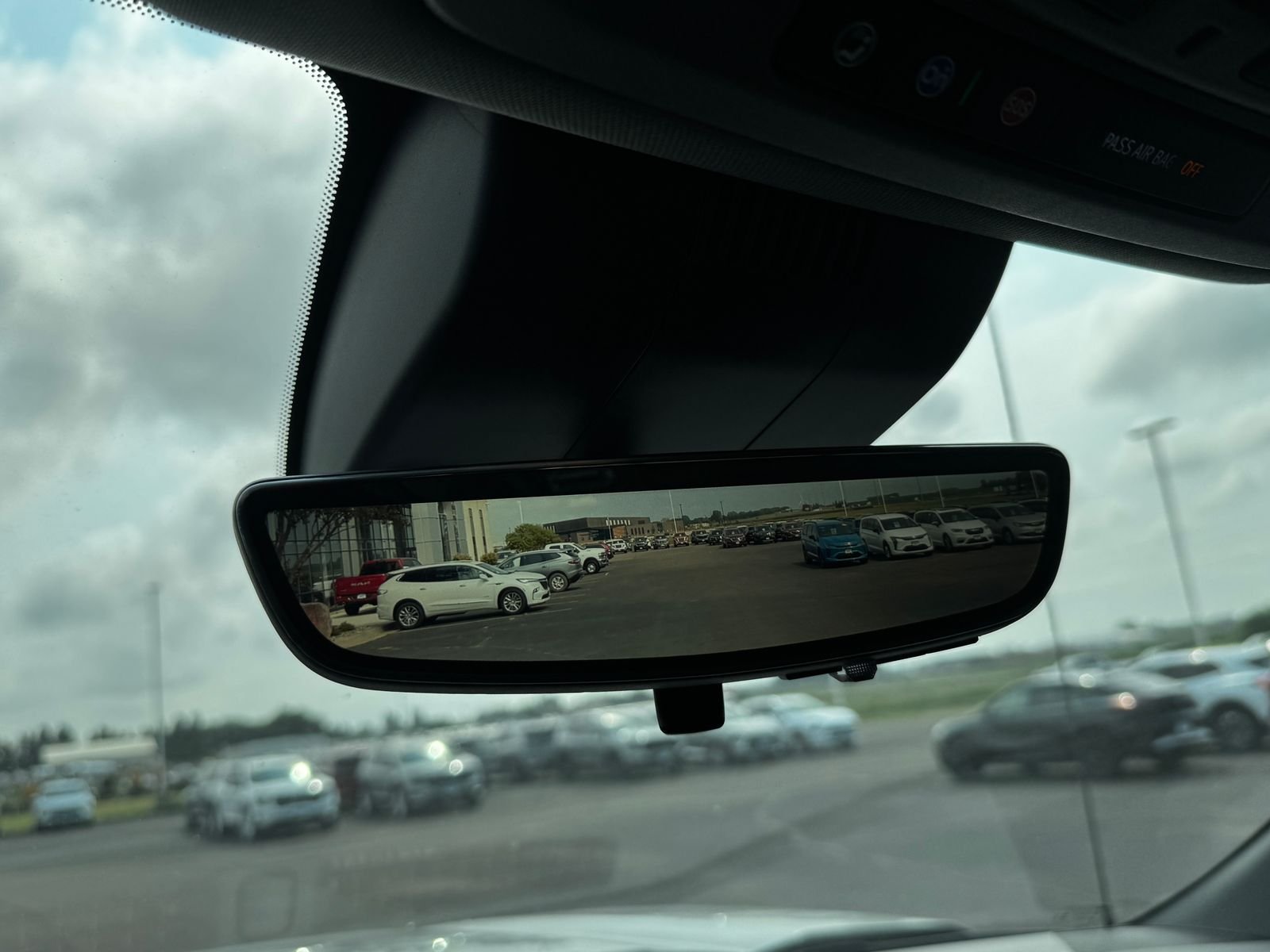Used 2023 Sterling Metallic GMC Denali image 25