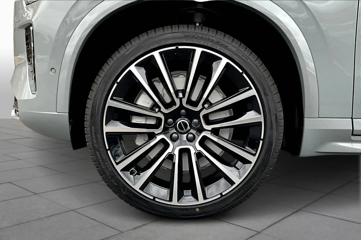 New 2026 Vapour Grey Volvo Plus image 16