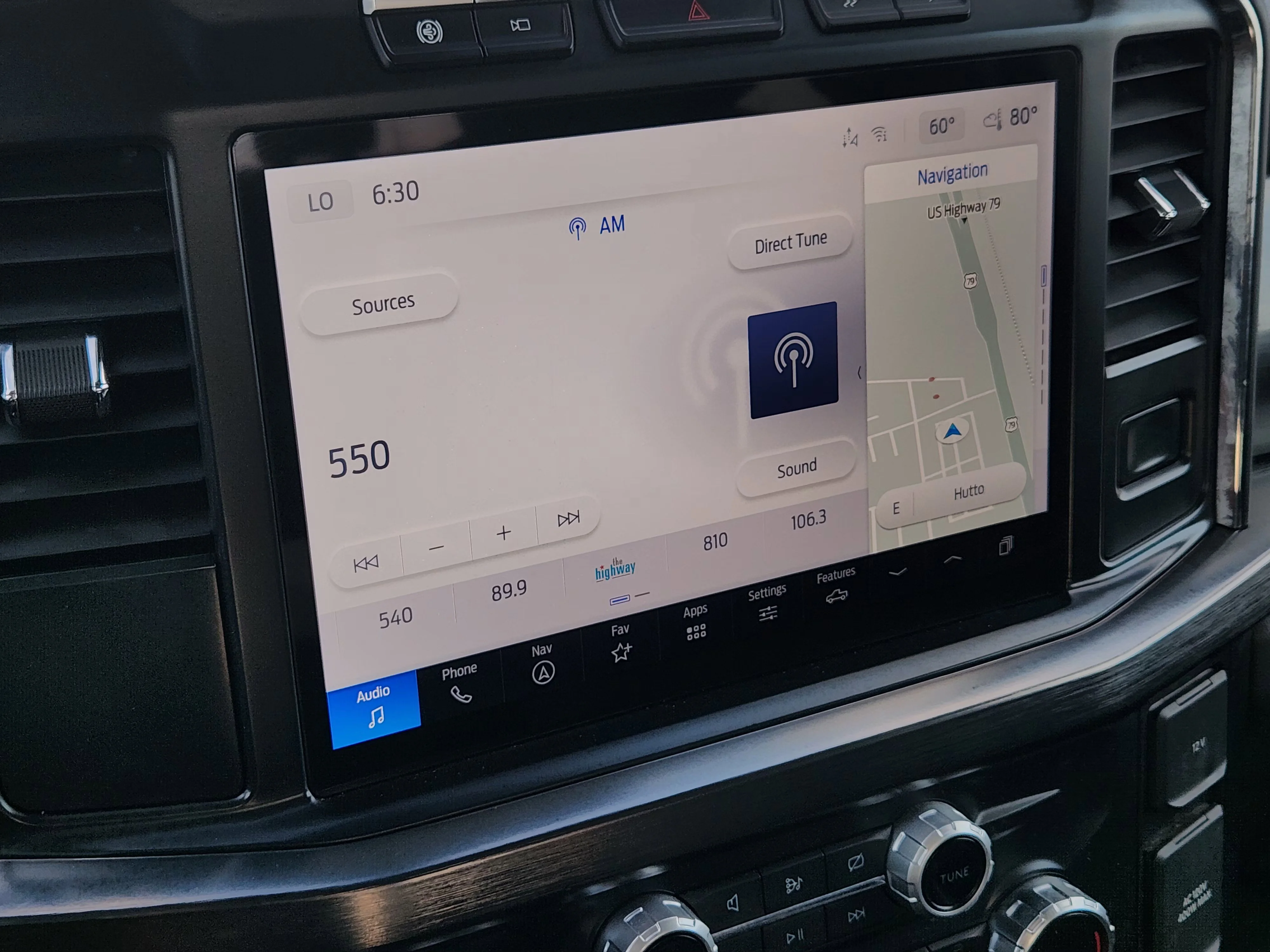 Used 2024  Ford XL image 18