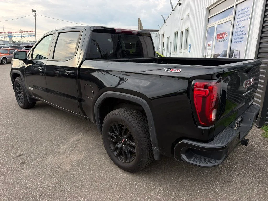 Used 2022 Black GMC Elevation image 10