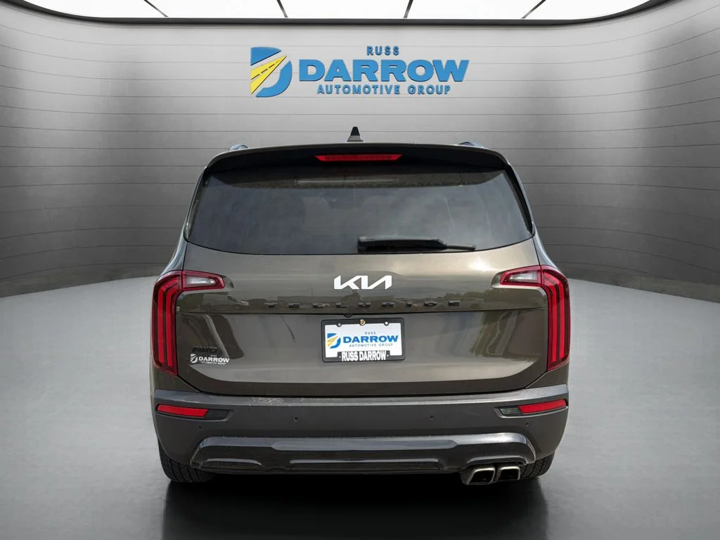Used 2022 Green Kia SX image 4