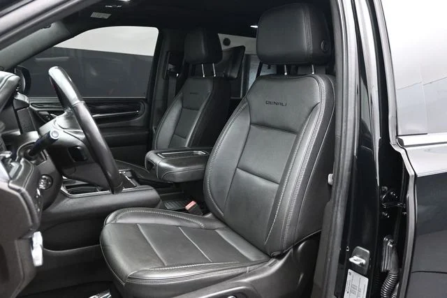Used 2021 Black GMC Denali image 5