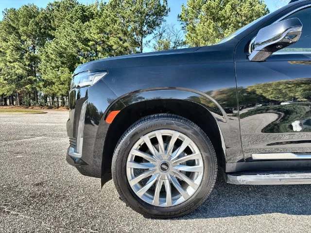 Used 2023 Black Cadillac Luxury image 10