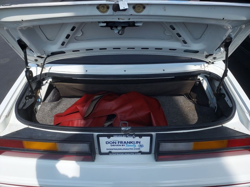Used 1984 White Ford GT image 9