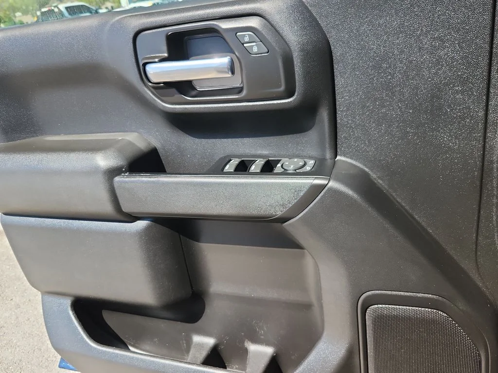Used 2019 Blue Chevrolet Custom Trail Boss image 8