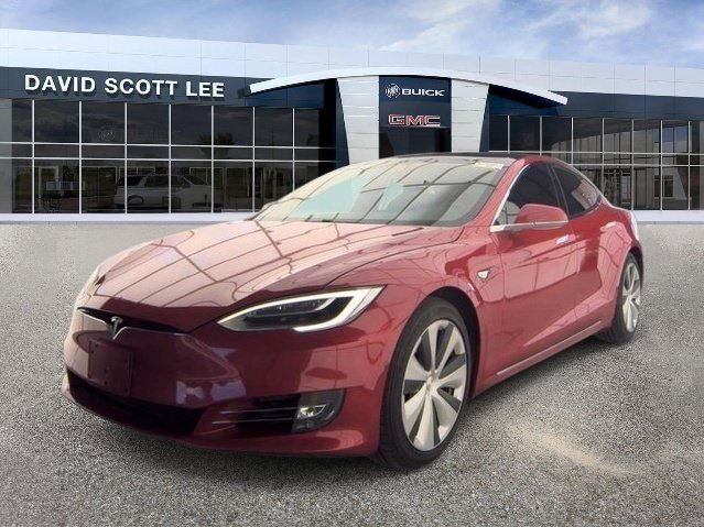 Used 2021 Red Tesla Long Range image 4