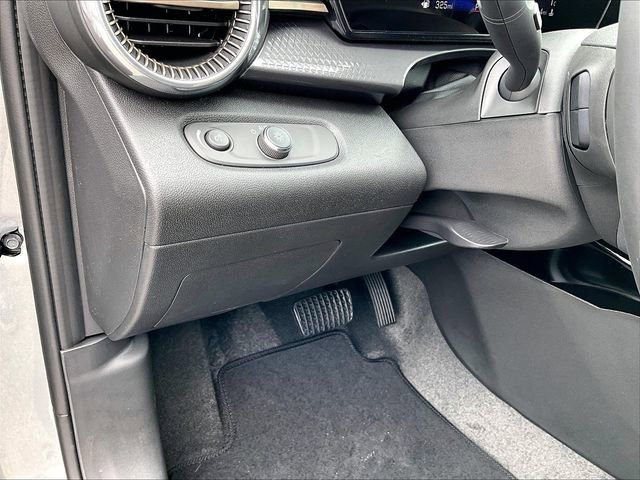 2026 Chevrolet Trax Activ - Photo 31