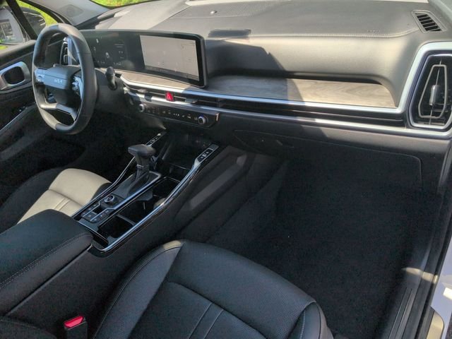 New 2026 Glacial White Pearl Kia X-Line SX AWD image 30