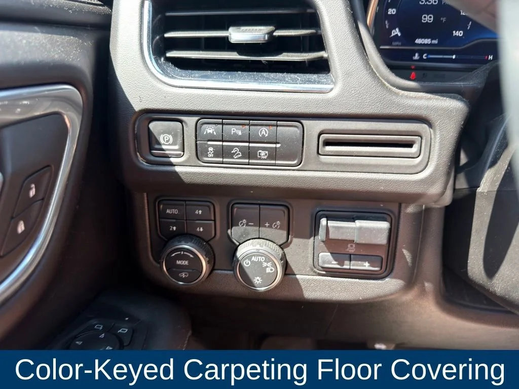 Used 2024 Black Chevrolet Z71 image 35