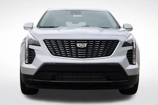 Used 2021 RADIANT SILVER METALLIC Cadillac AWD Luxury image 4