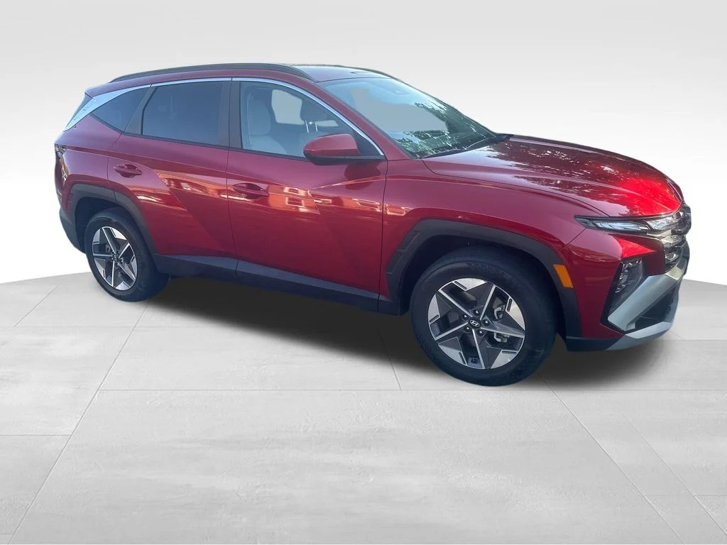Used 2025 Red Hyundai SEL image 30