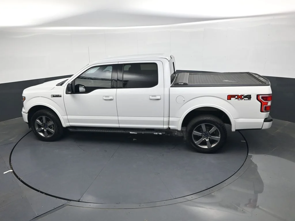 Used 2018 White Ford XLT image 21