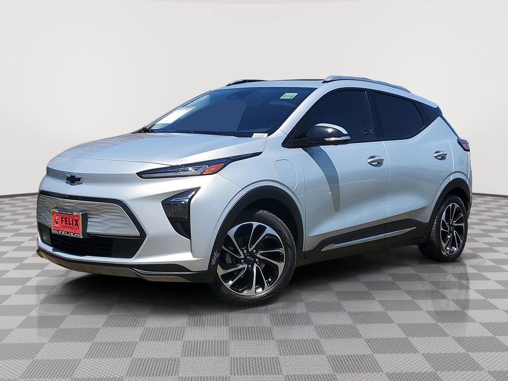 Used 2023 Chevrolet Bolt EUV Premier with VIN 1G1FZ6S04P4154366 for sale in Los Angeles, CA