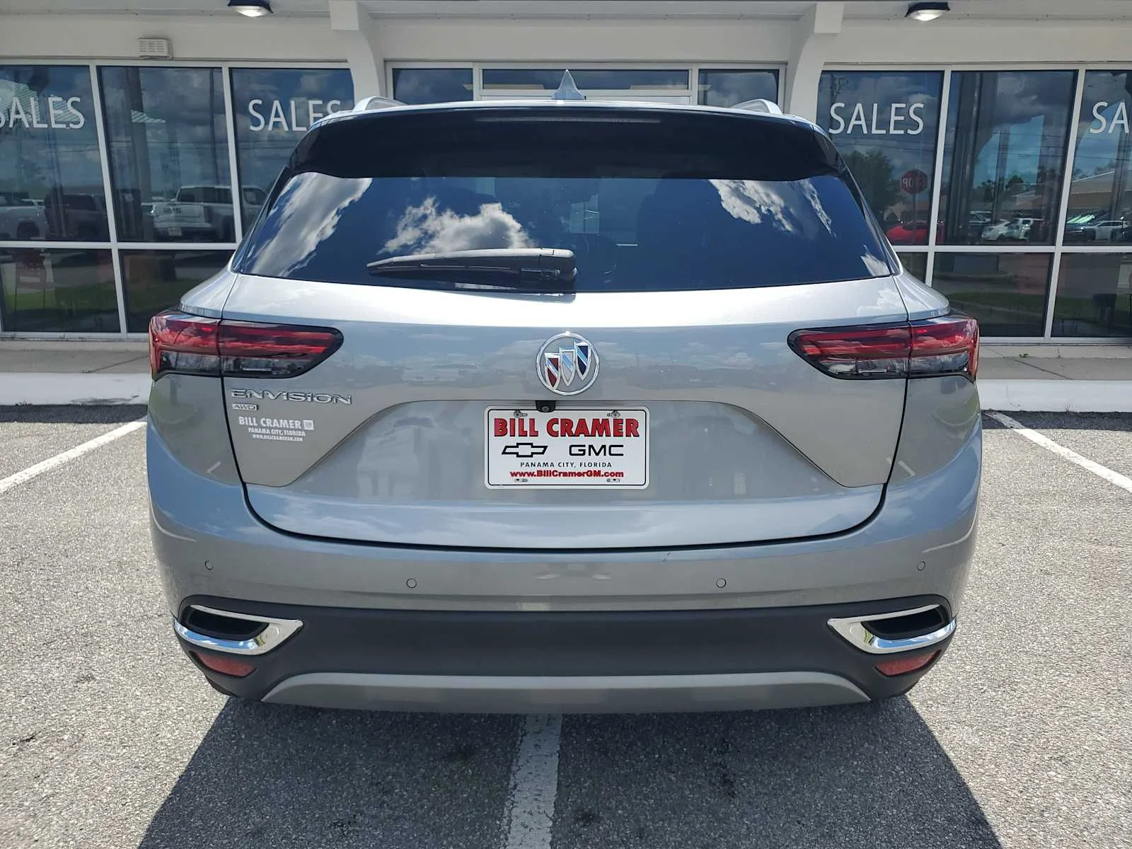 Used 2023 MOONSTONE GRAY METALLIC Buick Essence image 5