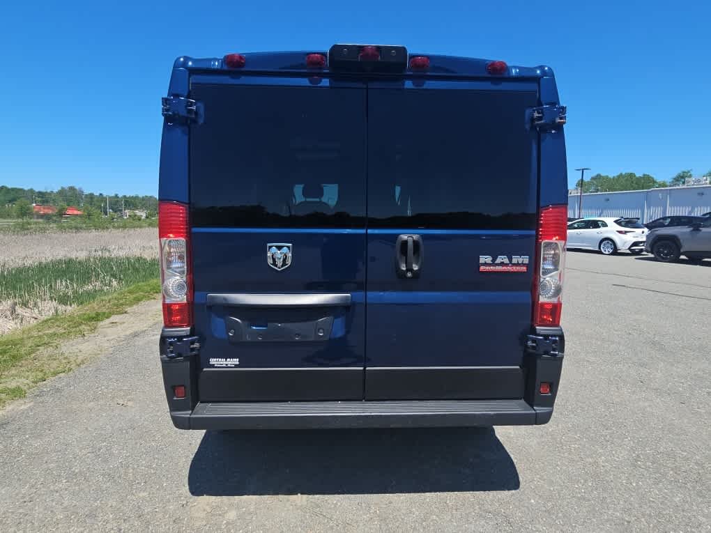Used 2019 Patriot Blue Pearl Coat Ram  image 6