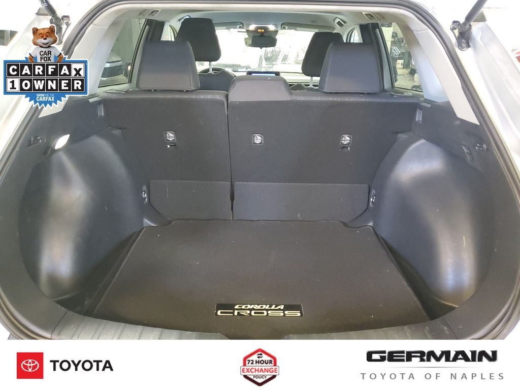 Used 2025 Silver Toyota LE image 23