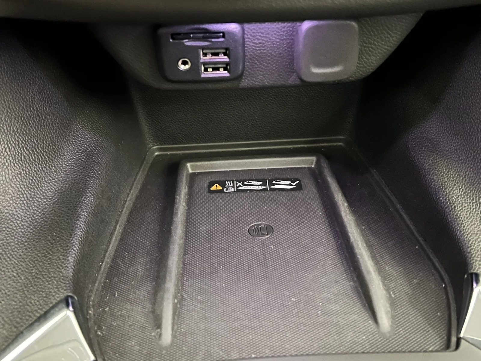 Used 2020 Summit White Chevrolet Premier image 32