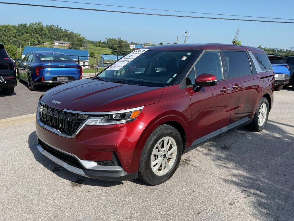 Certified Used 2024 Flare Red Kia LX image 4