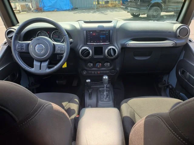 Used 2015 Gray Jeep Sport image 7