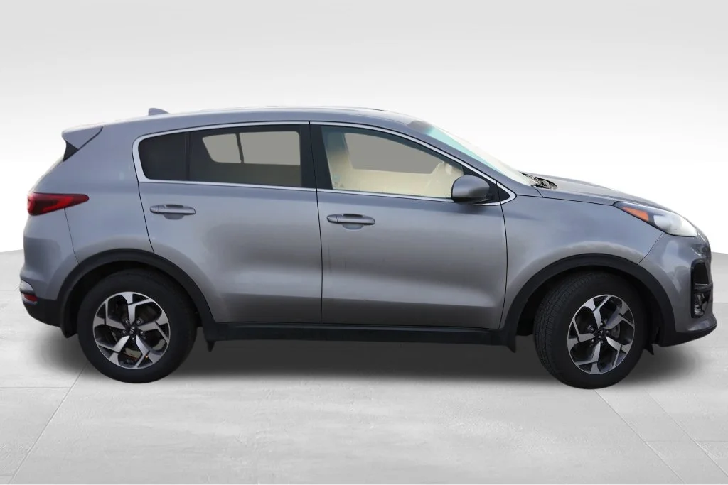 Used 2022 Kia Sportage LX with VIN KNDPM3AC2N7994064 for sale in Lakeville, MN