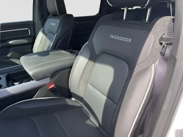 2026 RAM 1500 Laramie - Photo 16