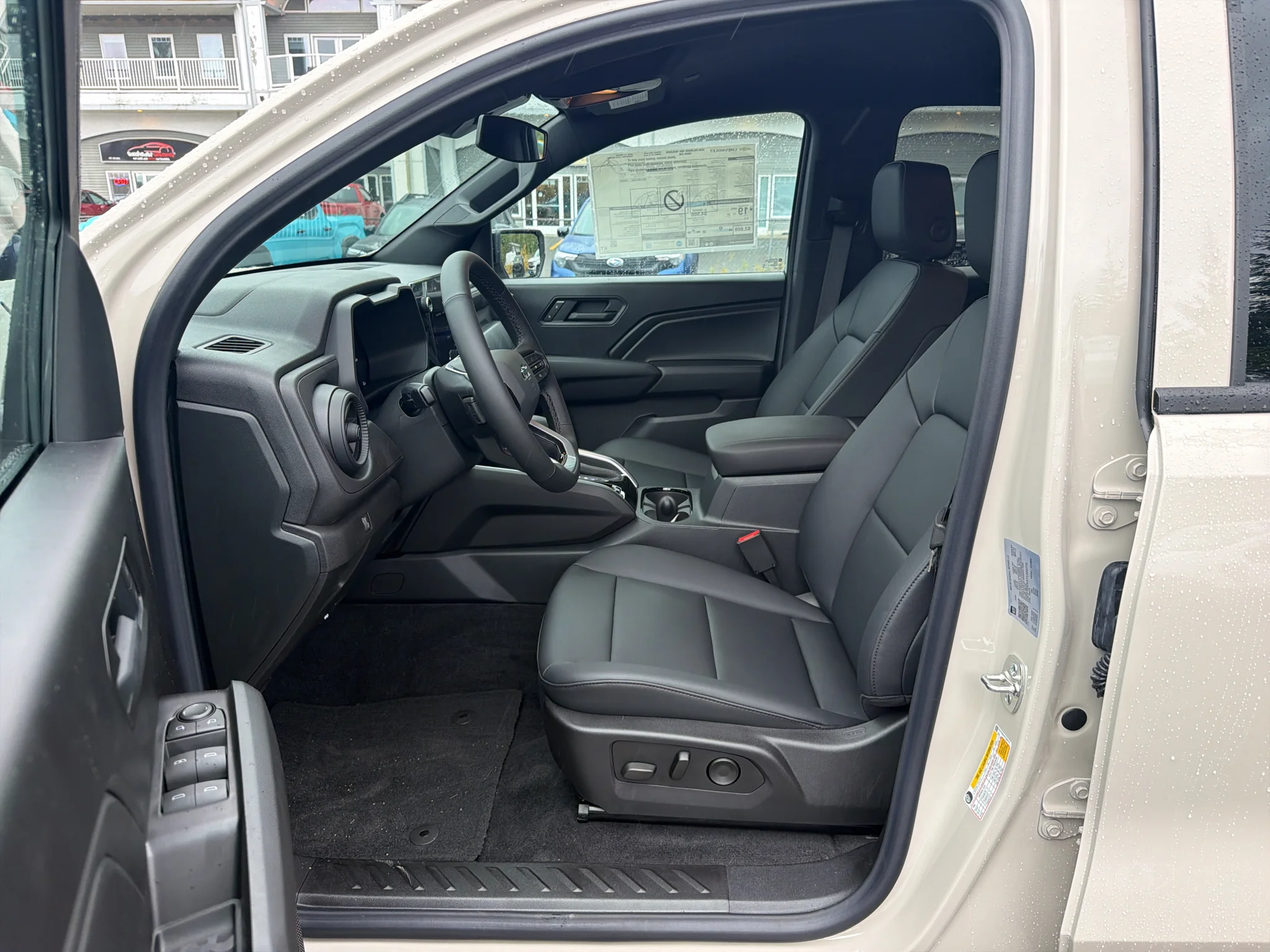 2026 Chevrolet Colorado Trail Boss - Photo 10