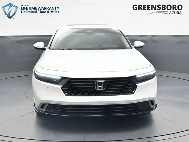 Used 2025  Honda Touring image 12