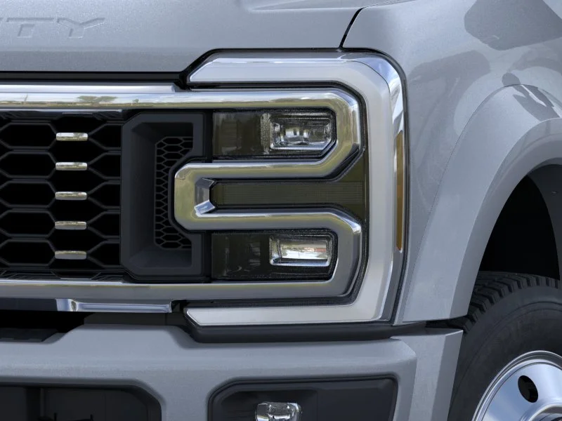 New 2026 Glacier Gray Metallic Tri-Coat Ford F-450® Platinum® image 18