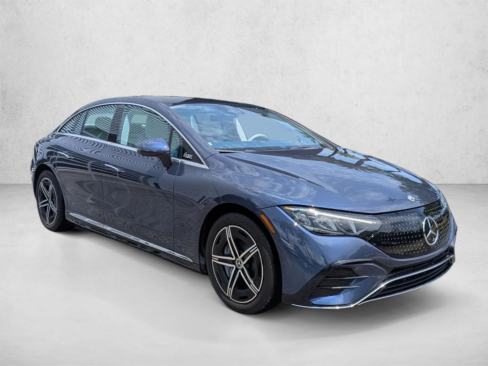 Used 2023 Twilight Blue Metallic Mercedes-Benz EQE 350+ image 3