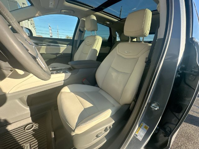 Used 2026 Silver Cadillac Premium Luxury image 14