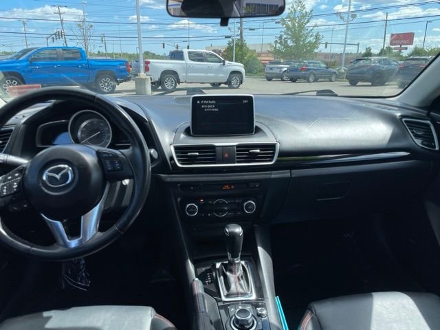Used 2014 Blue Reflex Mica Mazda i Grand Touring image 15