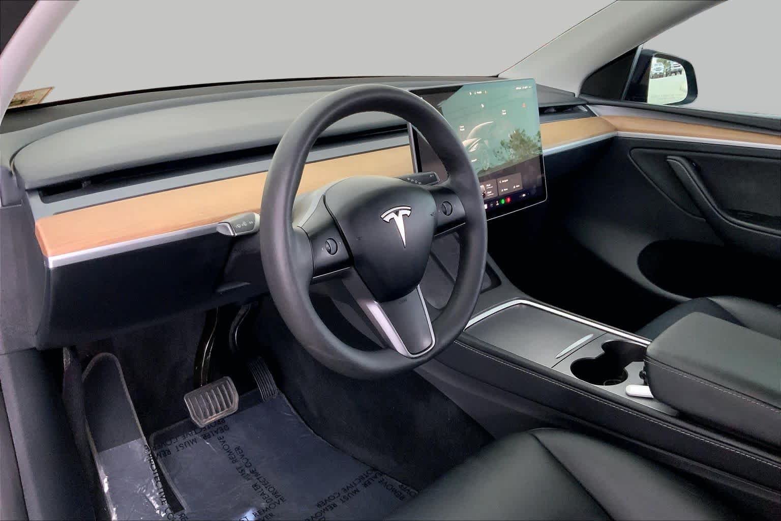 Used 2024 Stealth Grey Tesla Long Range image 16