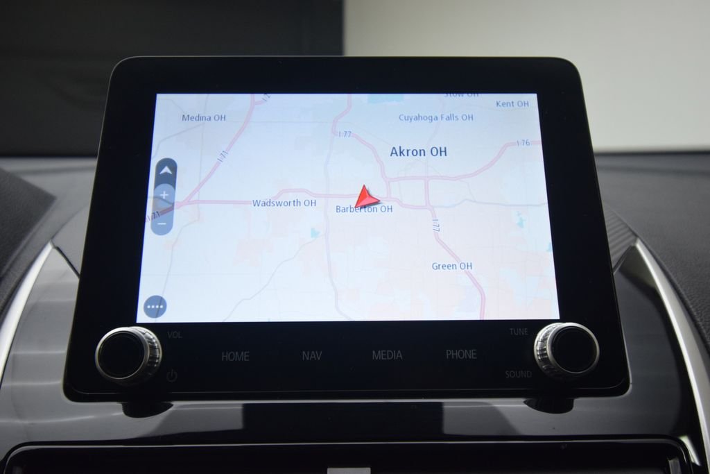 Used 2025 Red Mitsubishi SE image 14